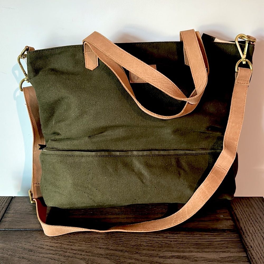 Sseko Olive Canvas Travel Bag with Shoe compartment, NWT